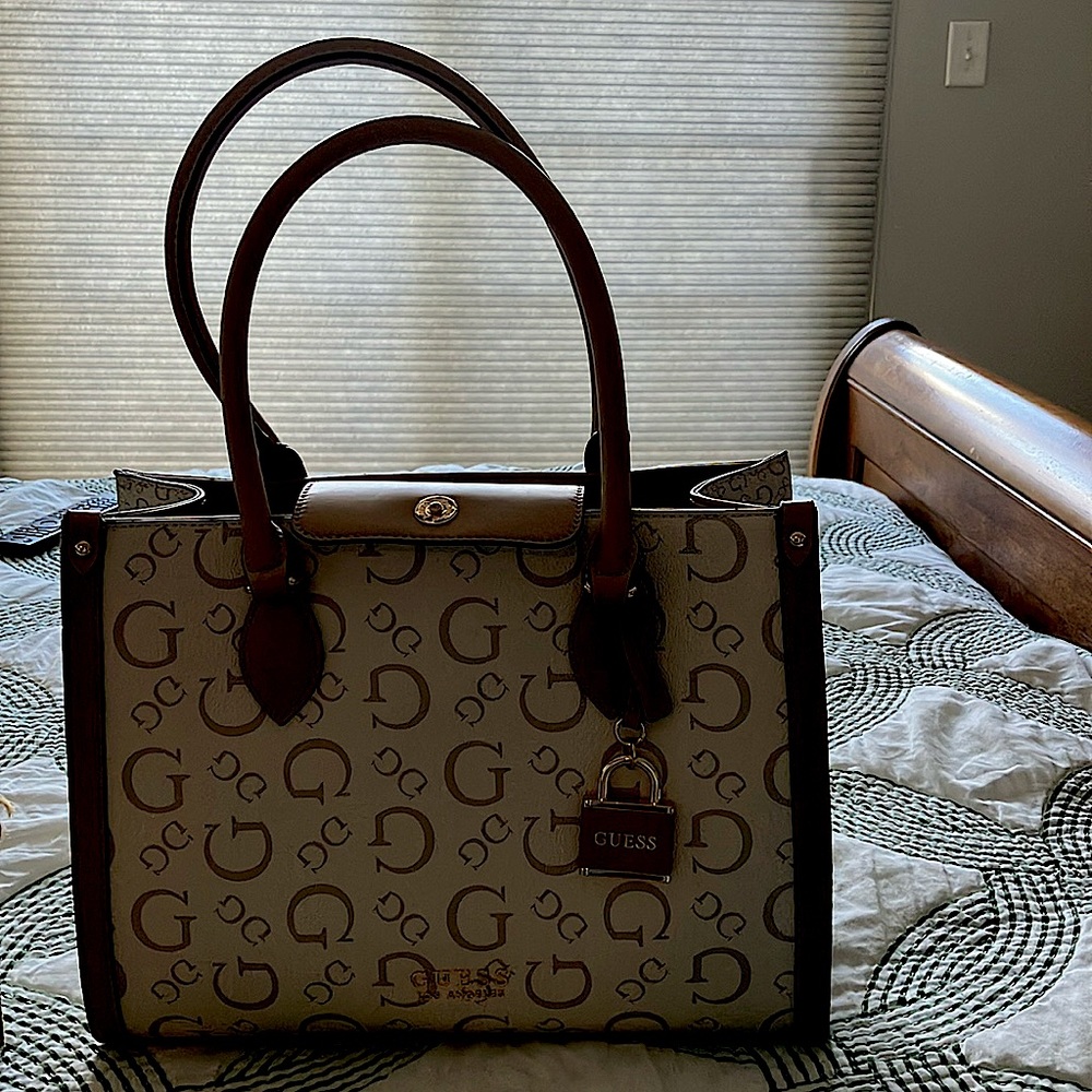 Guess brand new Stone Oat handbag